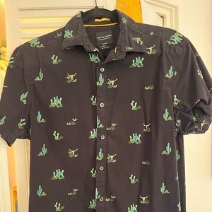 Men’s desert print button down